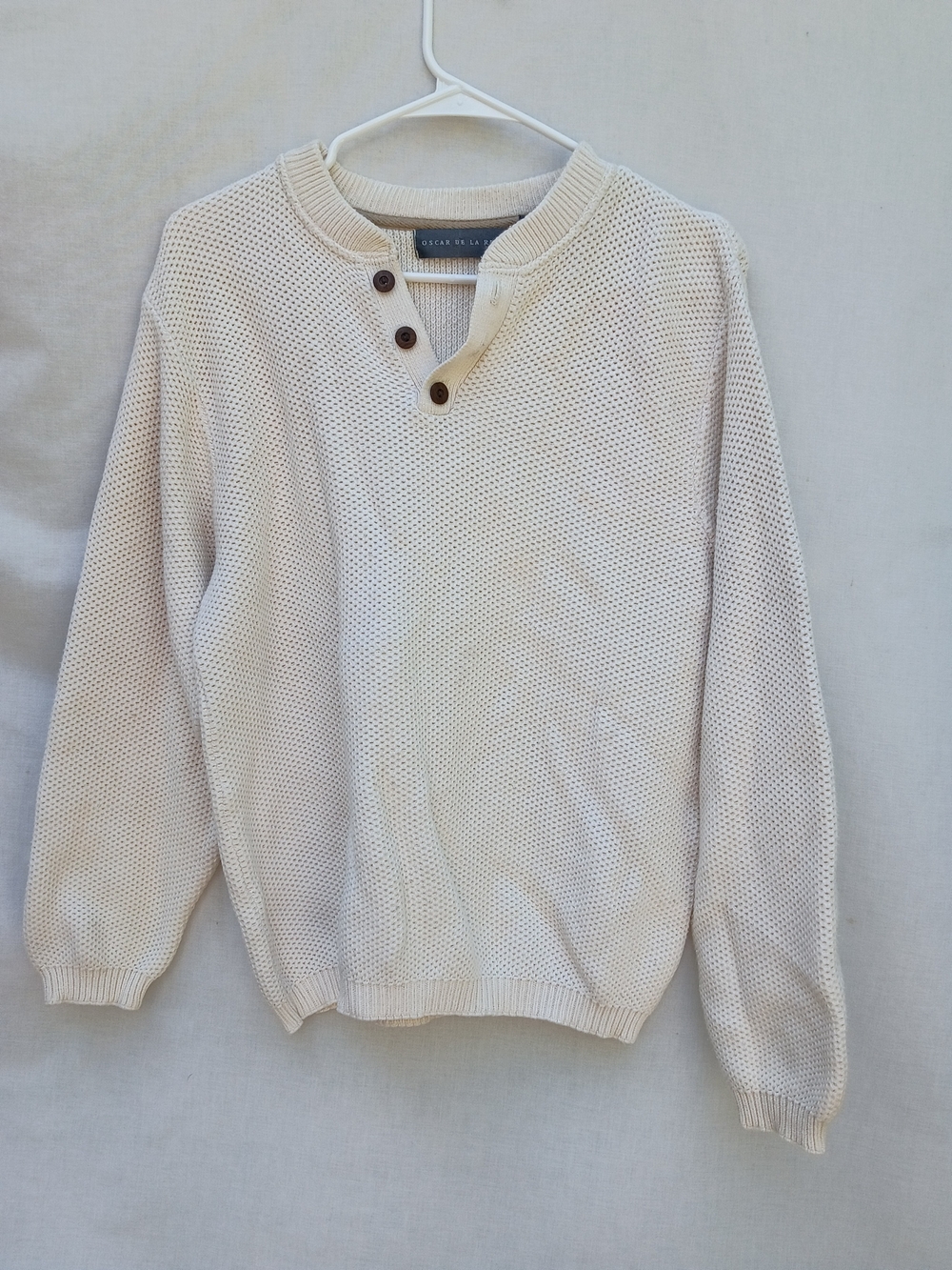 Oscar de la Renta Vintage Cream Knit Scoop-Neck Sweater w Button Placket Preppy